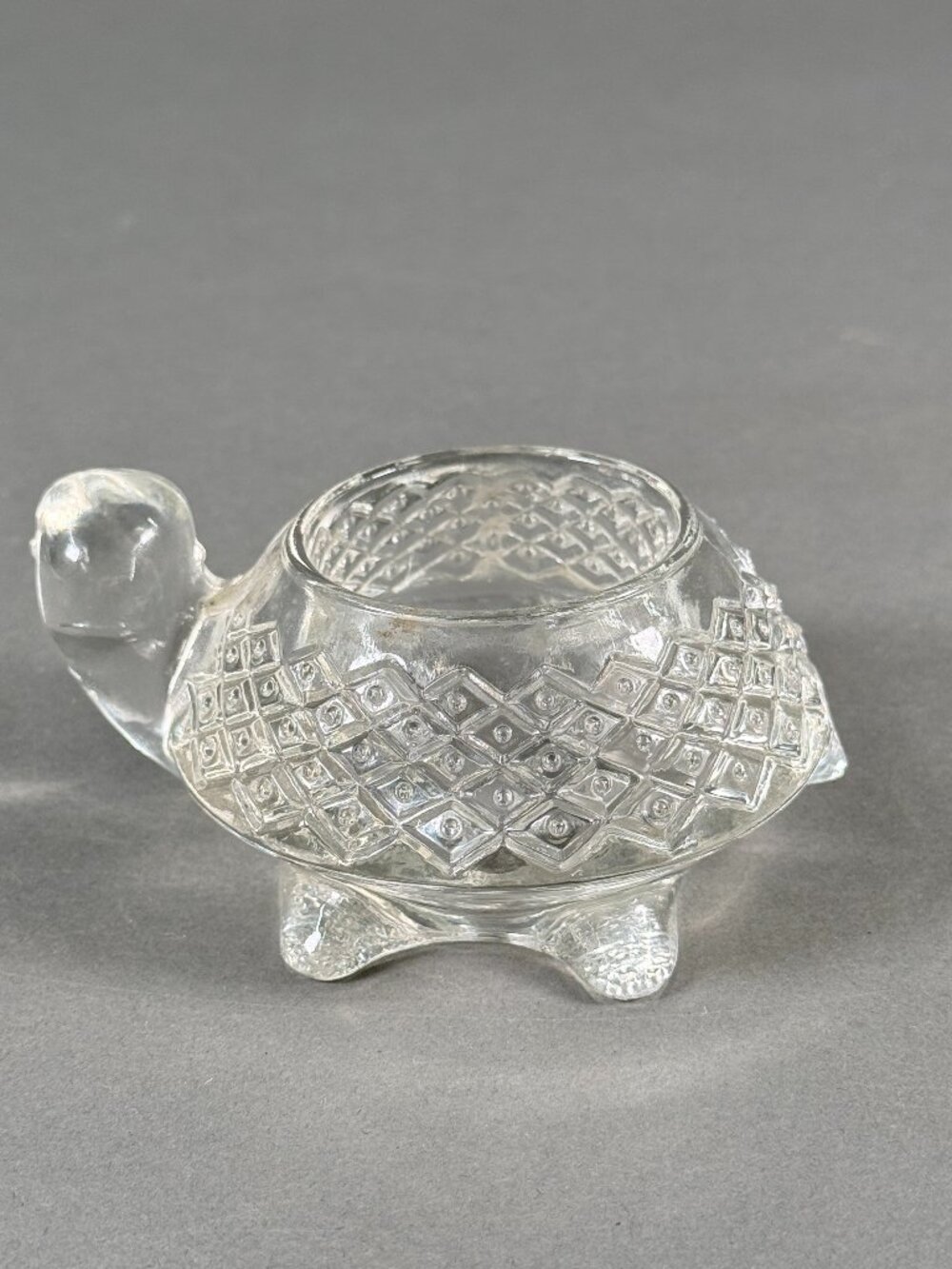 Vintage Avon Clear Glass Turtle Candle Holder Votive Paperweight Diamond Pattern